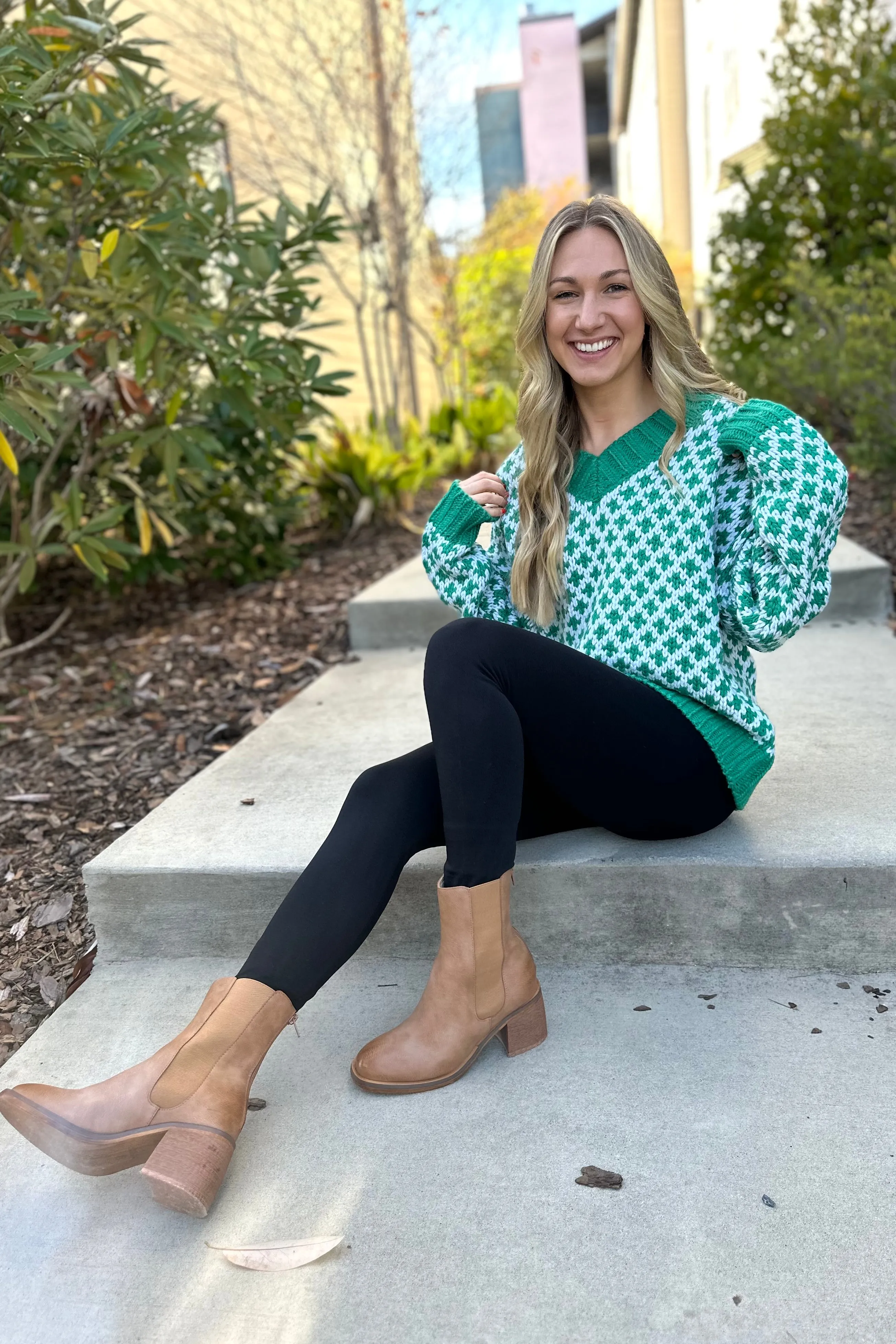 ELIA Graphic Knit Sweater Top- Green